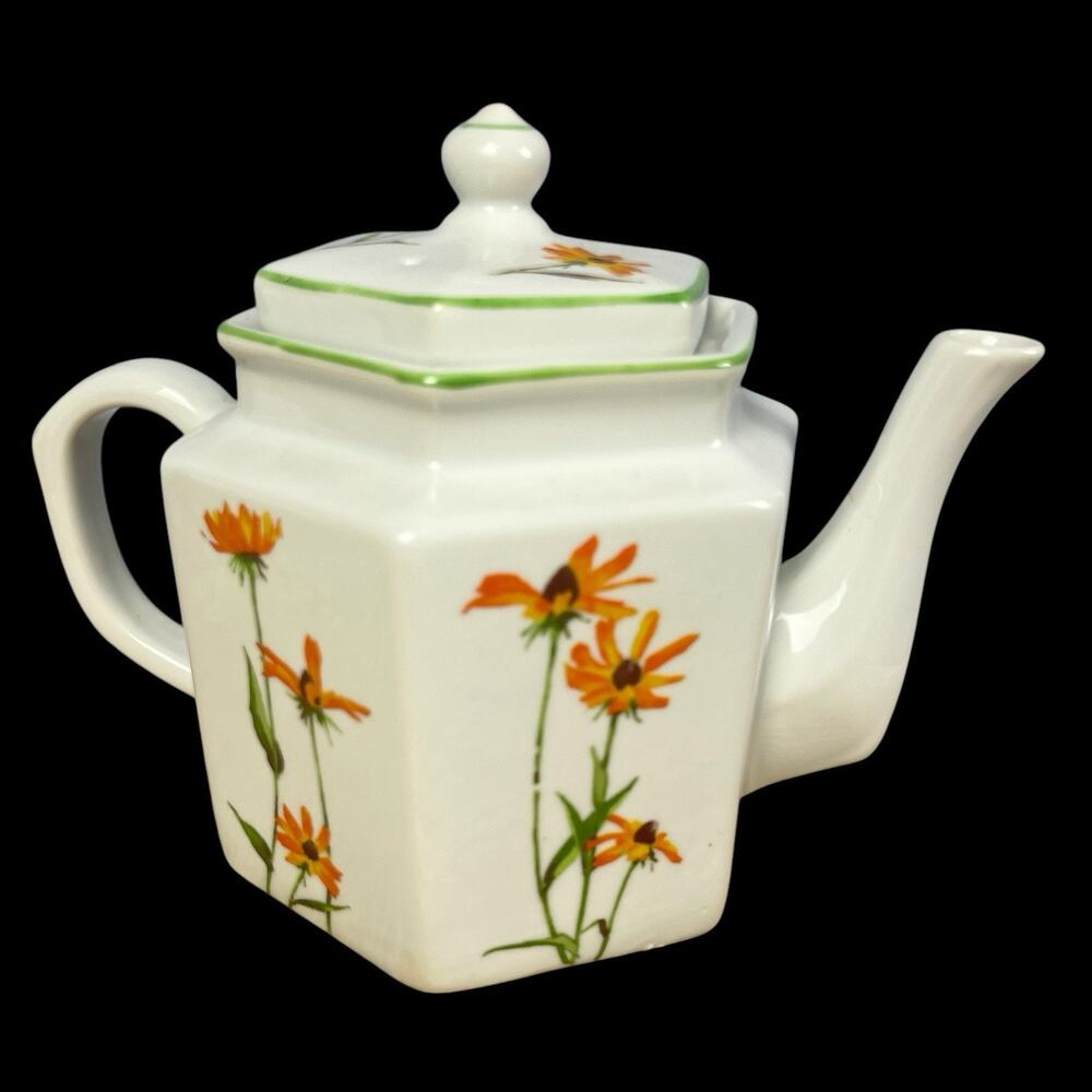Vintage Toscany Floral Hexagon Teapot Cottagecore Black Eyed Susan Taiwan Flower
